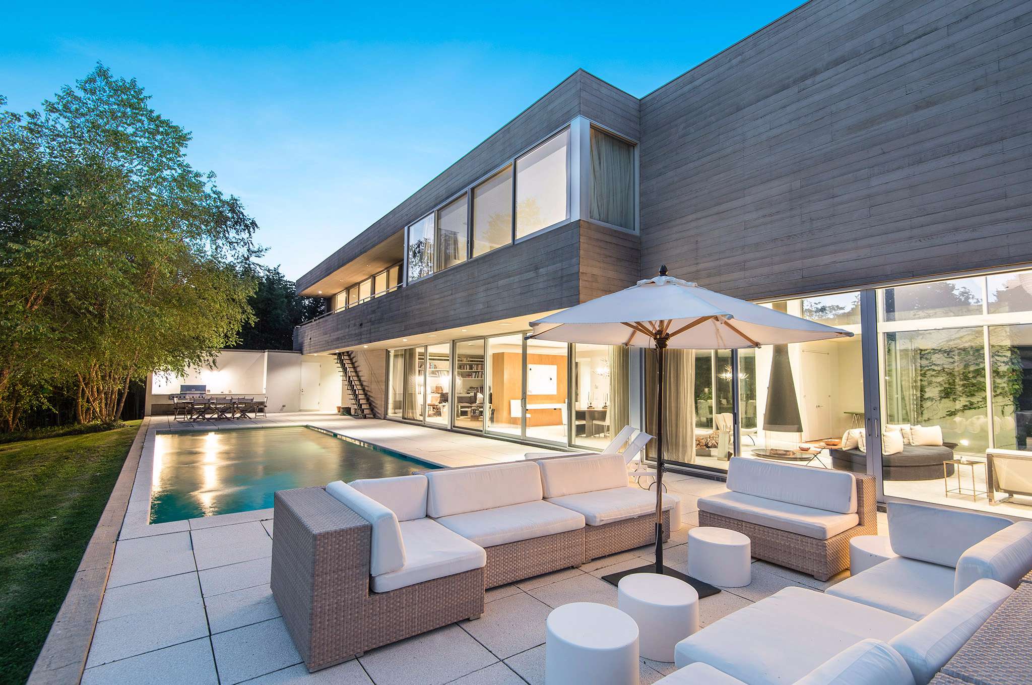 Saunders & Associates Hamptons Real Estate Firm serving Bridgehampton, Southampton, East